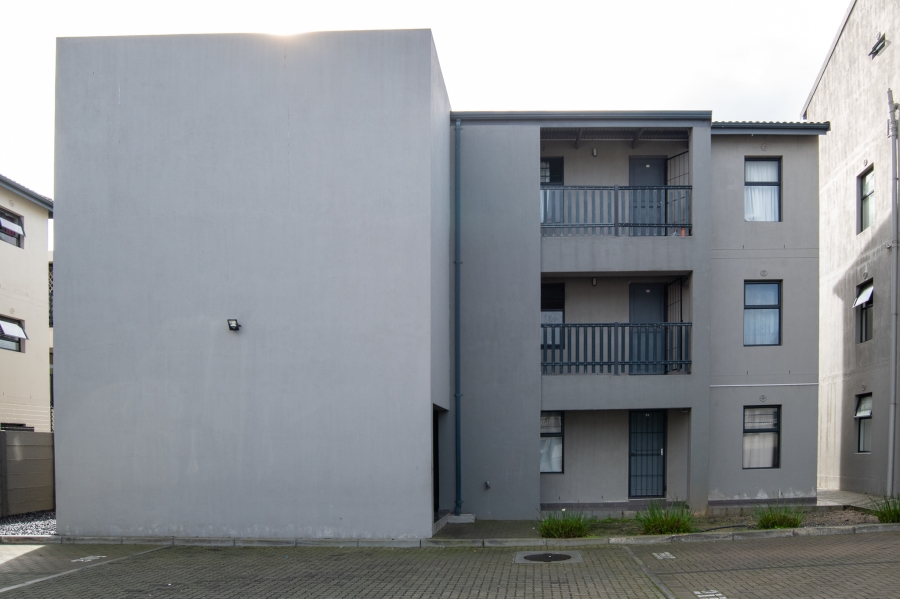 2 Bedroom Property for Sale in Parklands Western Cape